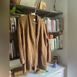 J Crew Environmentally friendly 100% Cotton Tan Cardigan Size Small